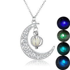 2pcs Luxury Glow In The Dark necklaces Luminous Moon and Pumpkin pendant